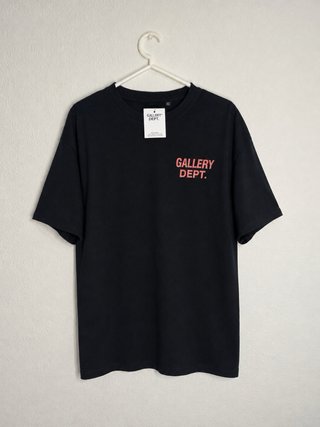 T-shirt Gallery Dept. Hollywood CA