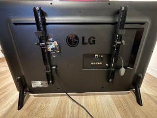 TV LG Smart TV 42 + Chromecast