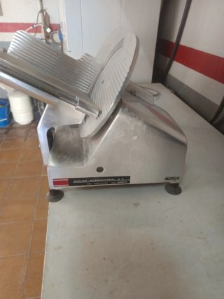 Cortadora de fiambre BRAHER