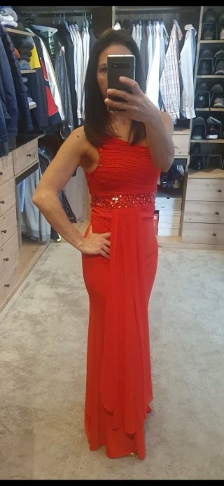 Vestido largo rojo para evento