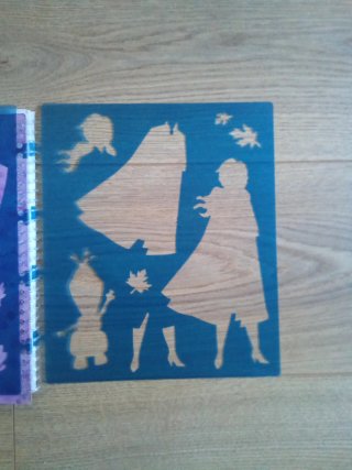 Libro Frozen para colorear con pegatinas
