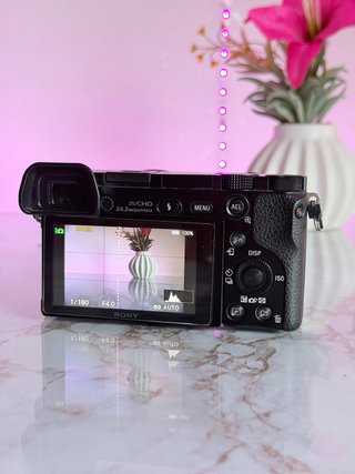 Sony A6000 + Objetivo
