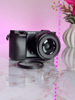 Sony A6000 + Objetivo