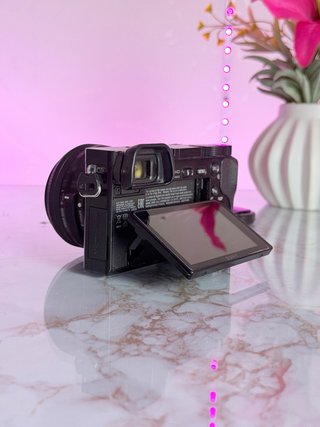 Sony A6000 + Objetivo