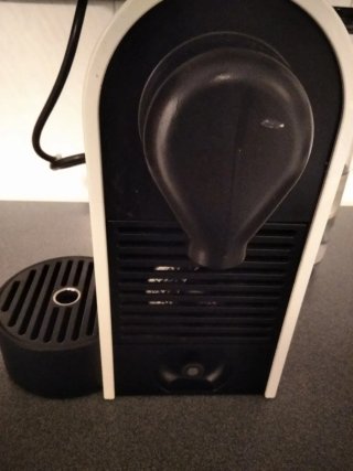 Cafetera Nespresso U Krups Blanca