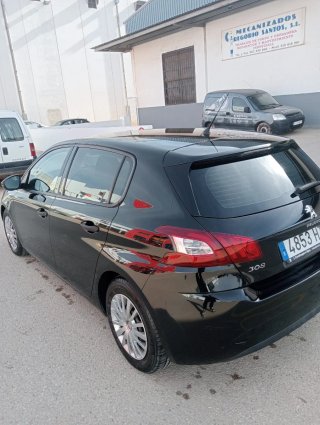Peugeot 308 2014