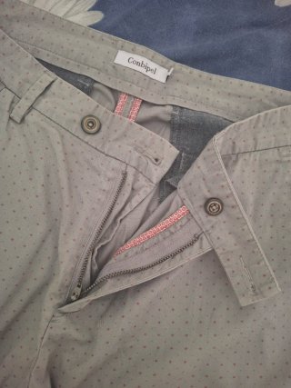 Pantaloni uomo grigi a pois