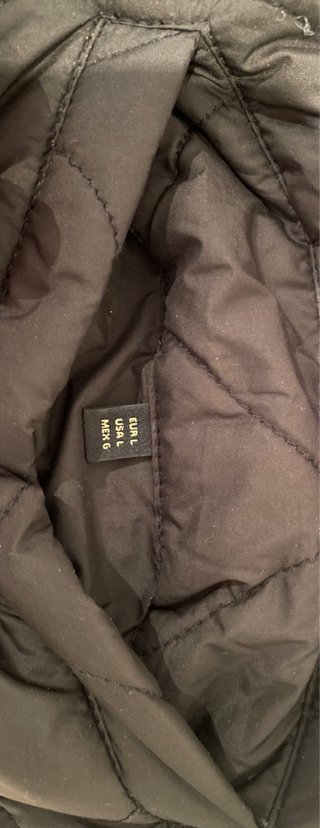 Chaleco acolchado Massimo Dutti negro T. L