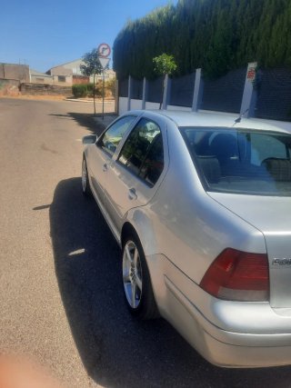 Volkswagen Bora 2003