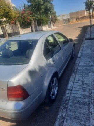 Volkswagen Bora 2003