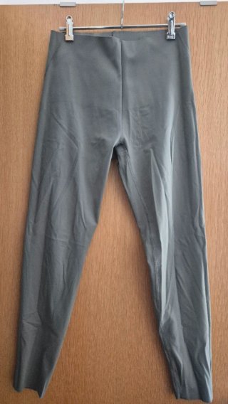 Mallas Oysho Verde Oliva Talla L