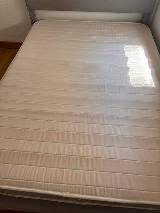 Cama Matrimonio con Colchón en buen estado