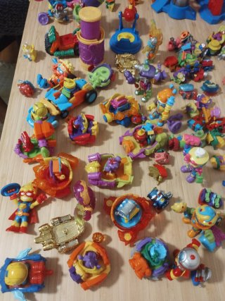 Colección SuperThings