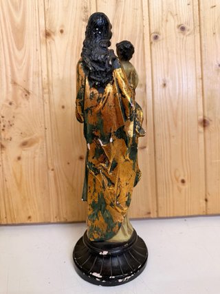Antigua figura Virgen y Niño dorada