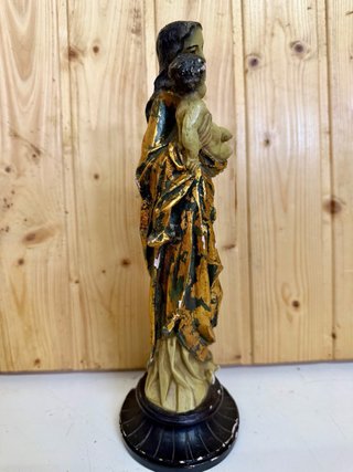 Antigua figura Virgen y Niño dorada