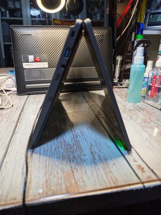 Acer TravelMate B3 Táctil