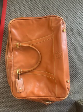 Maleta de piel Loewe