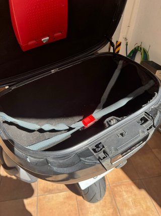 Top case baul Maxia givi 56L