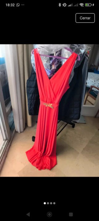 Vestido de ceremonia rojo