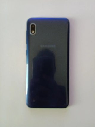 Samsung Galaxy A10 Azul con cable