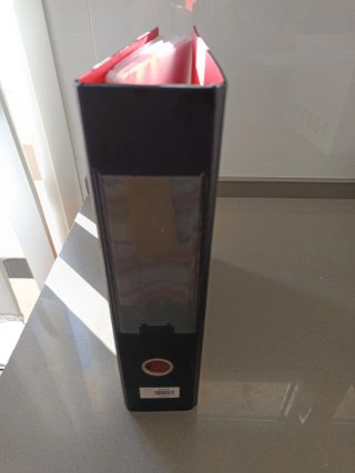 Archivador negro