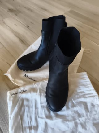 Botas Massimo Dutti negras