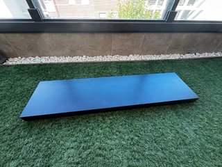 Estante negro 110x26 cm