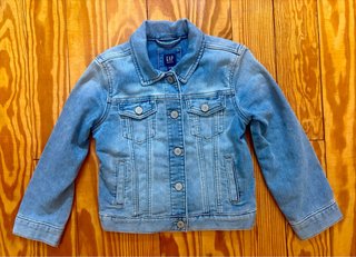 Chaqueta vaquera Gap desgastada