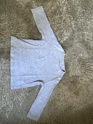 Lote 3 camisetas y 2 pantalones bebé
