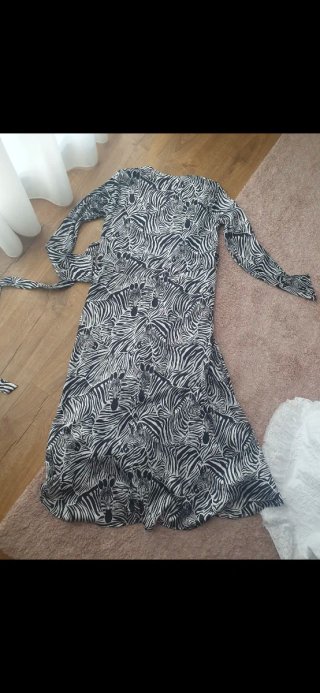 Vestido estampado cebra manga larga