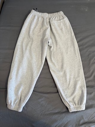 Pantalón de chándal gris