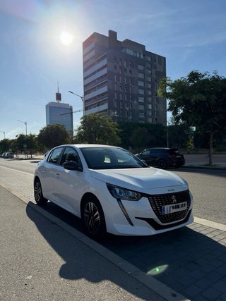 Peugeot 208 2023