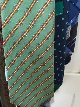 Corbata Hermes Verde y Dorada