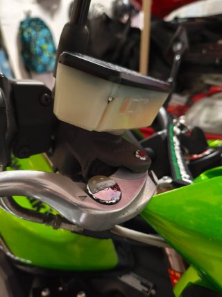 Kawasaki Z750 R