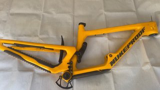 Cuadro Nukeproof Giga Enduro y DH
