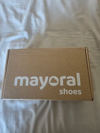 Zapatos Mayoral niña dorados talla 28