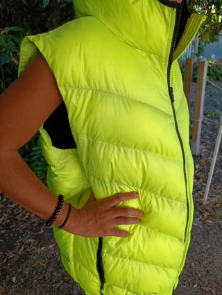 Chaleco Nike Plumas Verde Flúor Talla XL