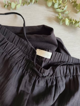 Pantalón Zara