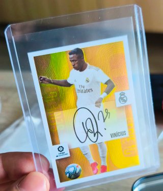 Sticker Vinicius Jr. Autografiado 2020/21