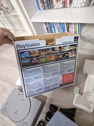 PlayStation 1 DualShock gris