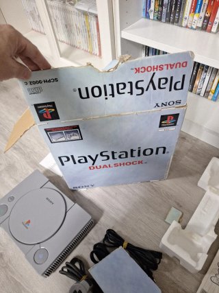 PlayStation 1 DualShock gris