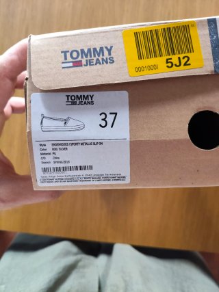 Alpargatas Tommy Jeans Plata T-37 original.