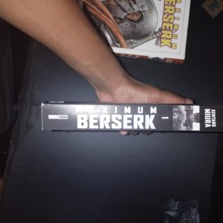 MAXIMUM BERSERK 1 Panini