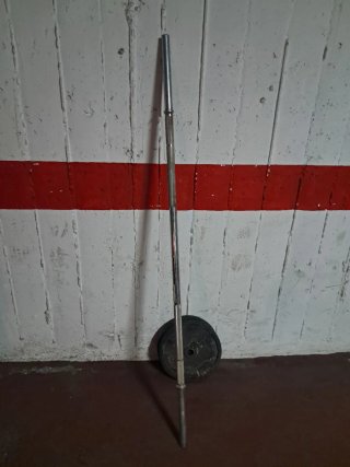Barra de pesas con discos