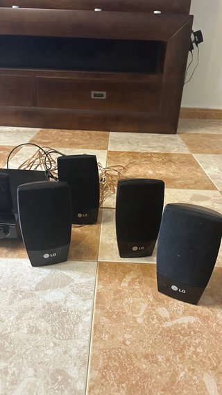 Home Cinema LG 5.1 DVD 500W HDMI