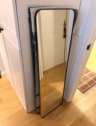 Espejo IKEA LINDBYN Negro 40x130cm