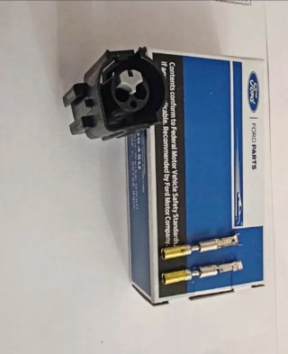 Conector electroventilador Ford
