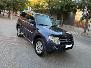 Mitsubishi Montero 2009