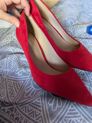 Tacones terciopelo rojos talla 38 y medio