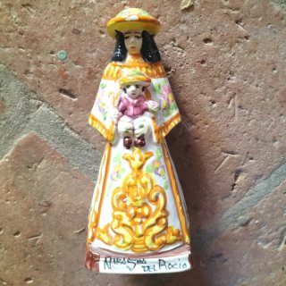 Virgen del Rocío figura cerámica
